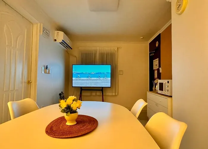 Mingle - 3 Bedroom Near Gocheok Sky Dome & Oryu Station * Seoul
