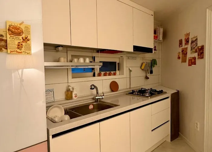 Apartment Mingle - 3 Bedroom Near Gocheok Sky Dome & Oryu Station Seoul