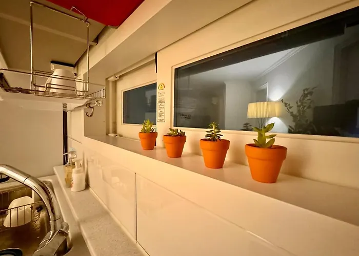 Mingle - 3 Bedroom Near Gocheok Sky Dome & Oryu Station Apartment Seoul
